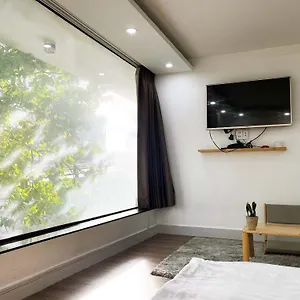  Hotel J&k